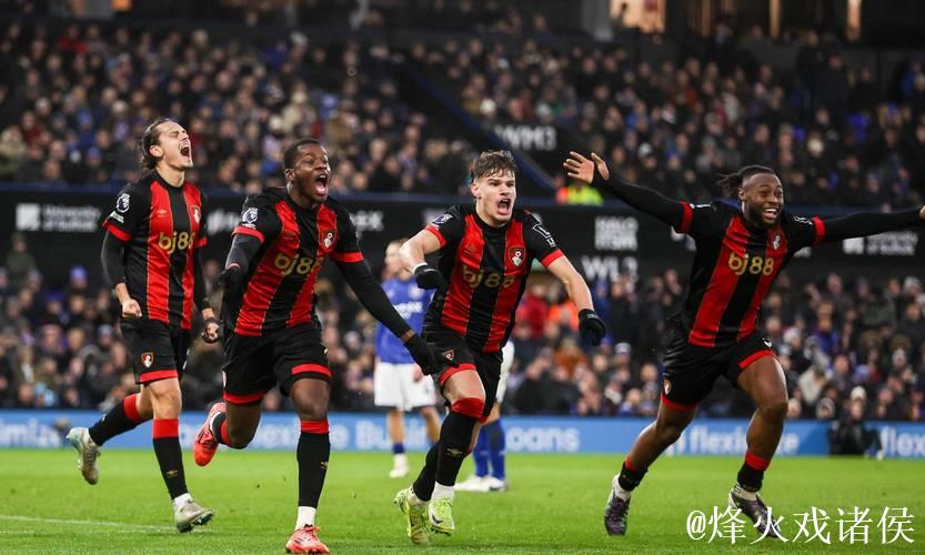 伯恩茅斯成首支在曼联主场三场联赛中均攻入3+球的球队